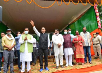 आधारहीन बयानबाजी न करें द्रंग के कांग्रेस नेता : जय राम ठाकुर