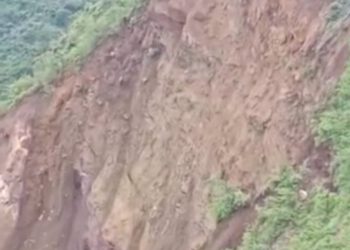 आनी में लैंड स्लाइड, एन एच- 305 अवरूद्ध