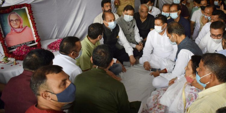 मुख्यमंत्री ने विधायक अरूण कुमार की माता के निधन पर शोक व्यक्त किया