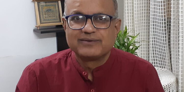 दिव्यांगों को आयु सीमा में छूट न देने पर विकलांगता आयुक्त से आरकेएमवी कॉलेज की शिकायत