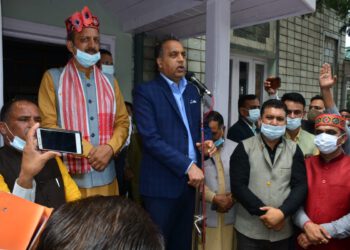 प्रदेश सरकार श्रमिक वर्ग के कल्याण के लिए प्रतिबद्ध : जय राम ठाकुर