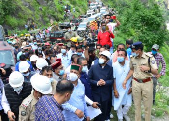 मुख्यमंत्री जय राम ठाकुर पहुंचे निगुलसेरी भूस्खलन स्थल पर, मौके का लिया जायजा। दिए आवश्यक दिशा निर्देश..