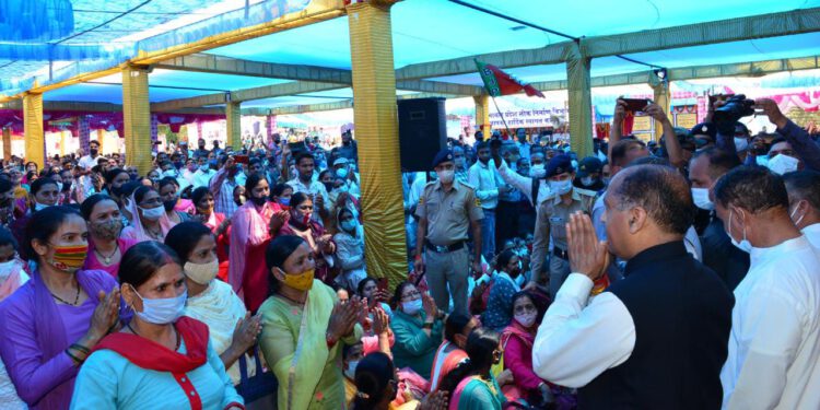 मुख्यमंत्री ने जिला मण्डी के कोटली में 80 करोड़ रुपये की परियोजनाओं के लोकार्पण तथा शिलान्यास किए