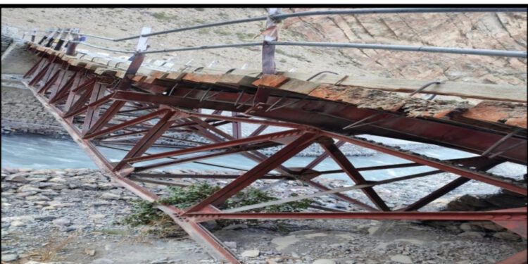 लाहौल स्पीति में फिर भूस्खलन :  पुल क्षतिग्रस्त, एनएच-3 भी हुआ अवरुद्ध