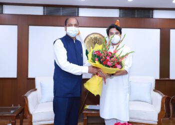 मुख्यमंत्री ने केंद्रीय नागरिक उड्डयन मंत्री से भेंट की