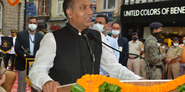 माल रोड़ शिमला पर मुख्यमंत्री ने धरोहर पुलिस सहायता कक्ष का लोकार्पण किया