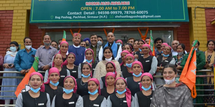 पच्छाद विधानसभा क्षेत्र में 315 करोड़ रुपये के लोकार्पण व शिलान्यास