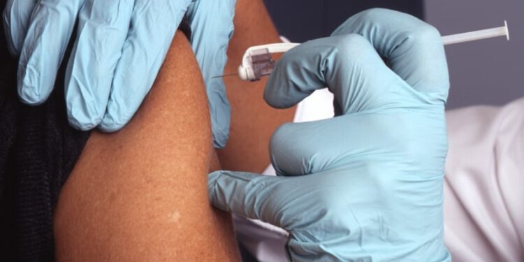 लक्ष्य हासिल करने से भी बड़ी है वैक्सीनेशन में हिमाचल की उपलब्धि