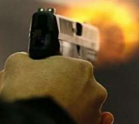 इंदौरा : गाड़ी में लिफ्ट नहीं देने पर दागी गोली, पढ़े पूरा मामला