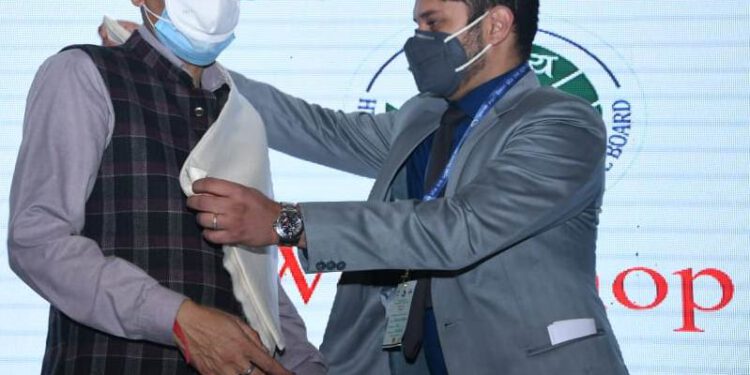 प्रदेश में पर्यावरण नियमों को प्रभावी ढंग से लागू करने की आवश्यकता : प्रबोध सक्सेना