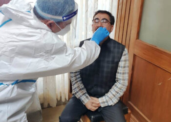 विधान सभा अध्यक्ष विपिन सिंह परमार ने करवाया अपना RTPCR टेस्ट