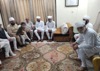 मंडी के नामधारियों से अविनाश राय खन्ना मांग भाजपा के लिए समर्थन