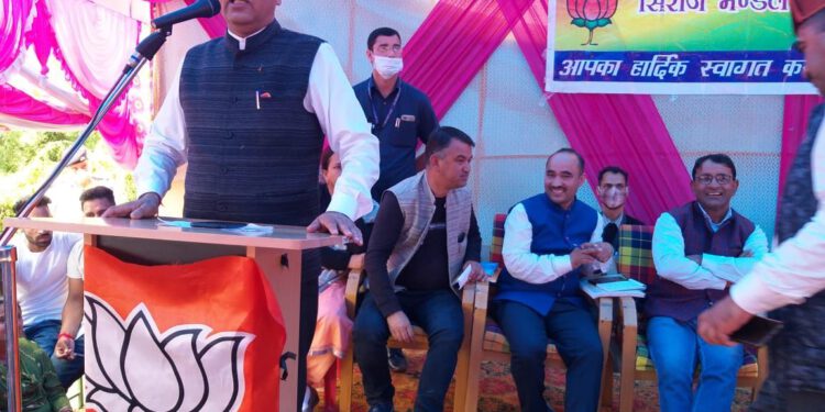 विनम्रता के साथ जयराम बनकर हर सराजी करे काम: जयराम ठाकुर