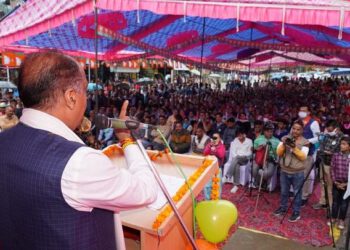 जो पार्टी सैनिकों का सम्मान नहीं कर सकती, वो देश हित का नहीं सोच सकती : जयराम ठाकुर