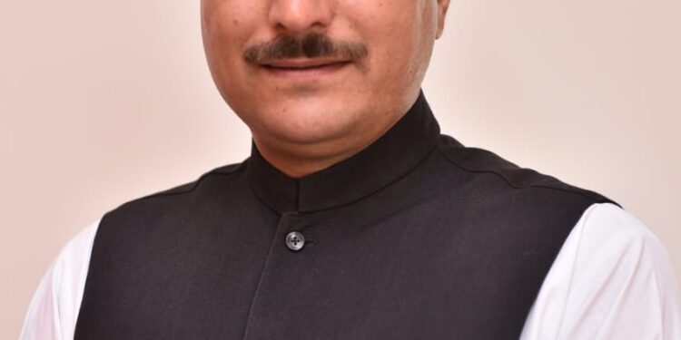कांग्रेस के विधायक न करें छोटे मुहं बड़ी बात ..संभाले अपना कुनबा : राकेश जम्वाल