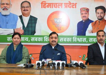 भारत आत्मनिर्भर भारत बनने की ओर अग्रसर है : कश्यप