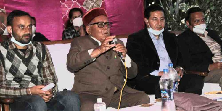 बसंतपुर विकासखंड की ग्राम पंचायत जलोग में जिला स्तरीय एक दिवसीय किसान जागरूकता शिविर आयोजित