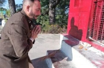 धामी पत्थर मेला: कोरोना के कारण हुई रस्म अदायगी, जगदीप सिंह ने मां भद्रकाली का तिलक