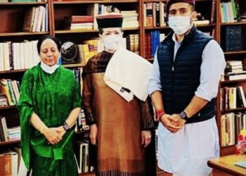 सोनिया से मिले प्रतिभा व विक्रमादित्य