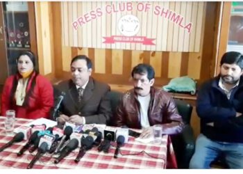 प्राइवेट स्कूल पेरेंट एसोसिएशन शिमला ने सरकार से की छोटे बच्चों के स्कूल खोलने का फैसला वापस लेने की उठाई मांग, कहा बच्चों के जीवन से खिलवाड़ न करे सरकार….