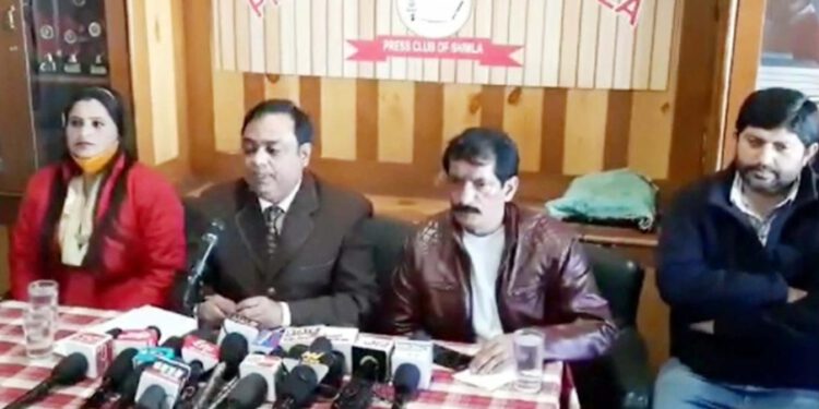 प्राइवेट स्कूल पेरेंट एसोसिएशन शिमला ने सरकार से की छोटे बच्चों के स्कूल खोलने का फैसला वापस लेने की उठाई मांग, कहा बच्चों के जीवन से खिलवाड़ न करे सरकार….