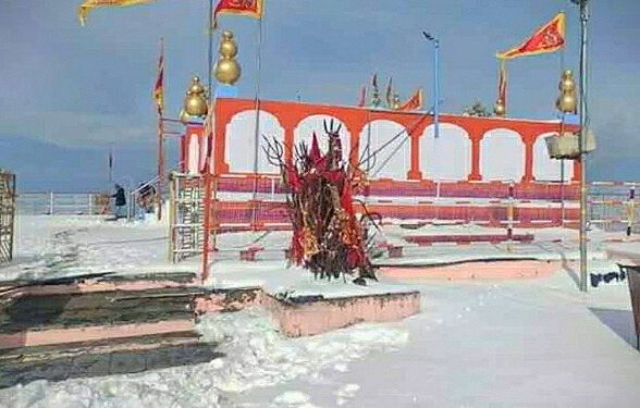 शिकारी माता मंदिर के कपाट बंद हो जाएंगे 4 माह के लिए