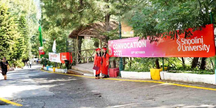 टाइम्स हायर एजुकेशन (टीएचई) ने शूलिनी यूनिवर्सिटी की सराहना की