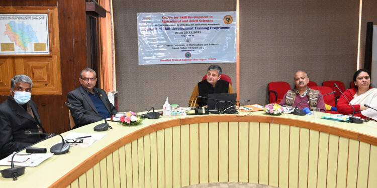 नौणी विश्वविद्यालय और कौशल विकास निगम ने 8 कौशल विकास कार्यक्रम किए शुरू