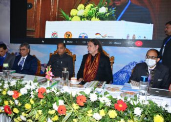 मुख्यमंत्री ने जलवायु परिर्वतन के प्रभाव को कम करने के लिए ठोस उपाय करने पर बल दिया