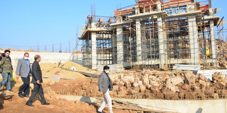 मुख्यमंत्री ने मंडी में शिवधाम के निर्माण कार्यों की समीक्षा की