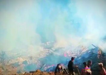 मझाण अग्निकांड में 27 घर, 26 गोशालाएं और दो मंदिर हुए जलकर राख, 9 करोड़ के नुकसान का अनुमान, अग्निकांड में इनके मकान हुए राख……