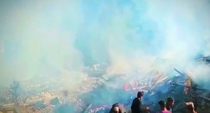 मझाण अग्निकांड में 27 घर, 26 गोशालाएं और दो मंदिर हुए जलकर राख, 9 करोड़ के नुकसान का अनुमान, अग्निकांड में इनके मकान हुए राख……