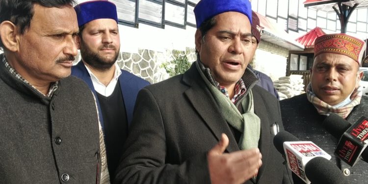 बहुजन समाज पार्टी के पदाधिकारियों ने की राज्यपाल से भेंट