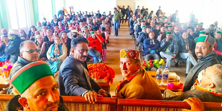 बागवानों से अन्याय कर रही प्रदेश सरकार: राठौर, थानाधार से कोटगढ़ पद यात्रा को कर रहे थे सम्बोधित…….