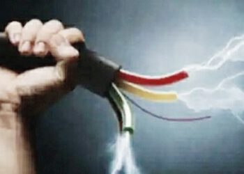 विद्युत लाइन पर काम कर रहे मजदूर की करंट लगने से मौत