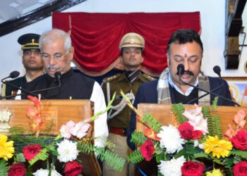 जाने अपने मंत्रियों को……