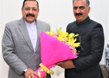 मुख्यमंत्री ने केंद्र से प्रदेश में मौसम वेधशालाएं स्थापित करने का आग्रह किया