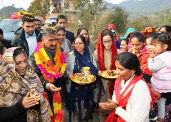 जनता के दिल में सीधे उतर रही मुख्यमंत्री ठाकुर सुखविंदर सिंह सुक्खू की सादगी