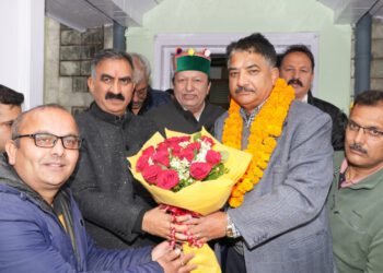 यूनिवर्सल कार्टन लागू करने के लिए कानूनी पहलुओं का किया जा रहा अध्ययन: मुख्यमंत्री