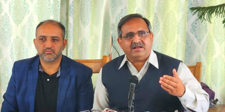 रणधीर शर्मा ने कांग्रेस सरकार पर जड़े तीन बड़े आरोप