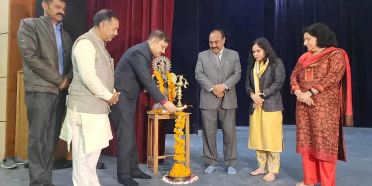 स्टार्टअप इंडिया के तहत भारत में अब 100 से अधिक यूनिकॉर्न : कश्यप