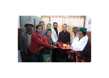 कर्मठ व ईमानदार कर्मचारी बनासुख हुए जिला लोक सम्पर्क कार्यालय किन्नौर से सेवानिवृत्त