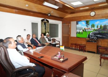 किरतपुर-मनाली राजमार्ग के किनारे एचपीटीडीसी खोलेगा तीन होटल