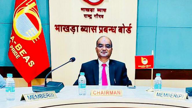 एसजेवीएन के सीएमडी नन्द लाल शर्मा ने बीबीएमबी के अध्यक्ष का पदभार ग्रहण किया