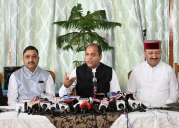 कांग्रेस मंत्री कहते है की जेसीबी भाजपा नेताओं की नही, कांग्रेस नेताओं की लगेगी : जयराम