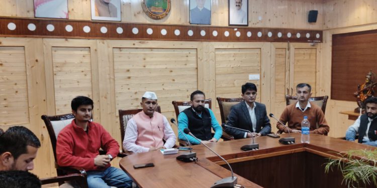 हिमाचल में एसटी कानून लागू करवाने के लिए होगी आर पार की लड़ाई.. अब हाटियों के रिसर्च विंग ने दी सीधी चेतावनी..