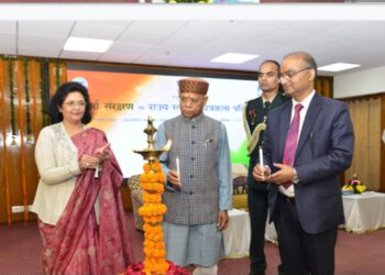 हिमाचल प्रदेश के राज्यपाल ने एसजेवीएन द्वारा आयोजित राज्य स्तरीय चित्रकला प्रतियोगिता के विजेताओं को पुरस्कृत किया