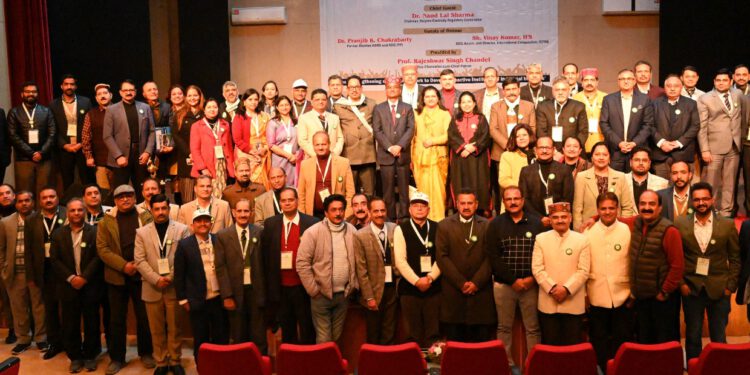 नौणी विश्वविद्यालय में पूर्व छात्रों ने याद किए बीते दिन