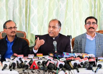 फिर मातृशक्ति को ठगने का काम कर रही है सरकार : जयराम ठाकुर