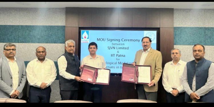 एसजेवीएन ने अपनी टनलिंग परियोजनाओं के लिए उन्नत भूगर्भीय मॉडल विकसित करने के लिए आईआईटी पटना के साथ एमओयू पर हस्ताक्षर किए